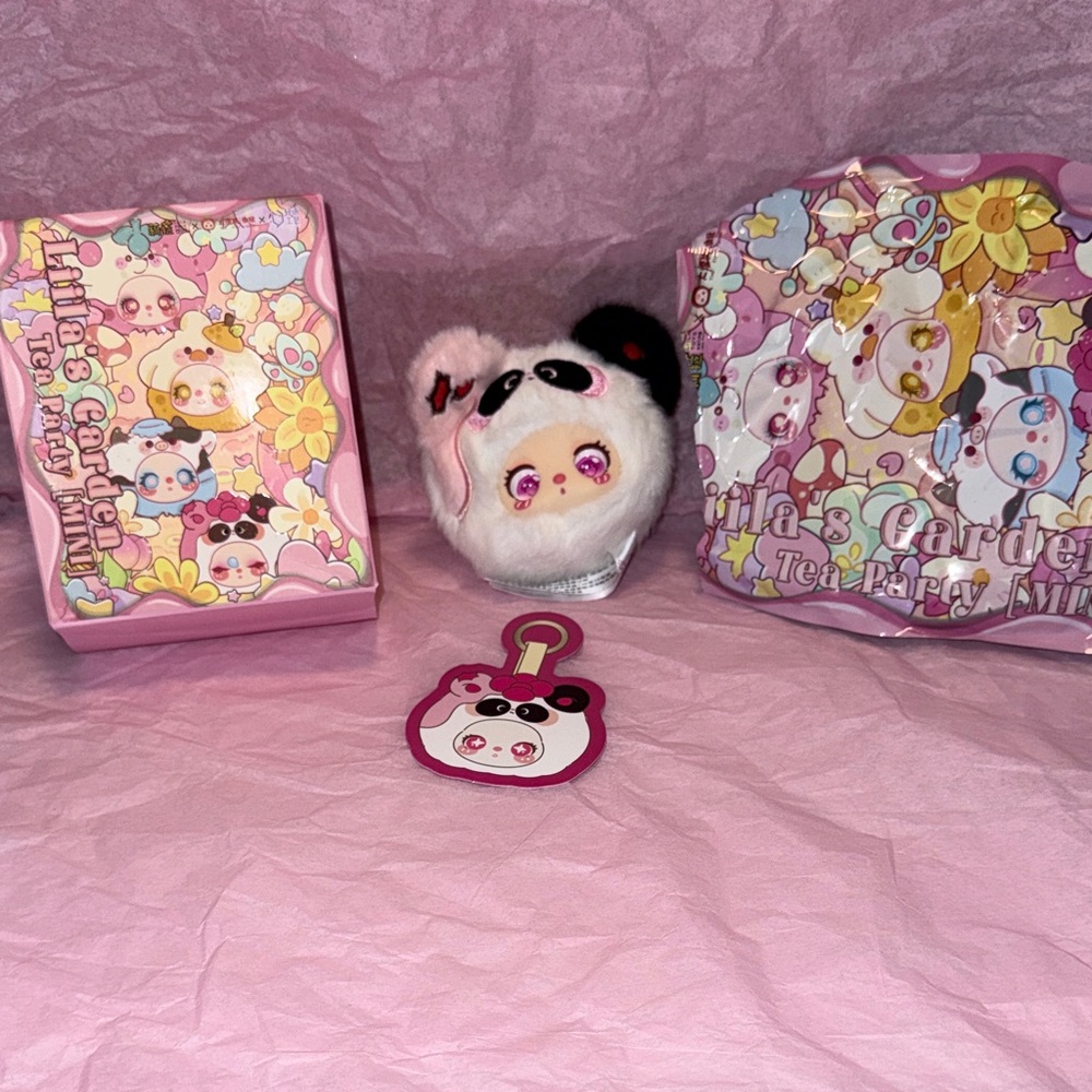 Liila’s Mini Tea Party Garden CONFIRMED Tomato Panda - Picture 2 of 10